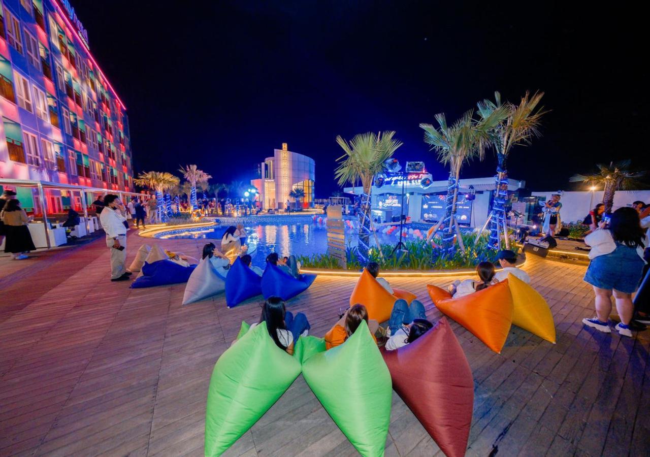 Pentacity Hotel Balikpapan Zewnętrze zdjęcie