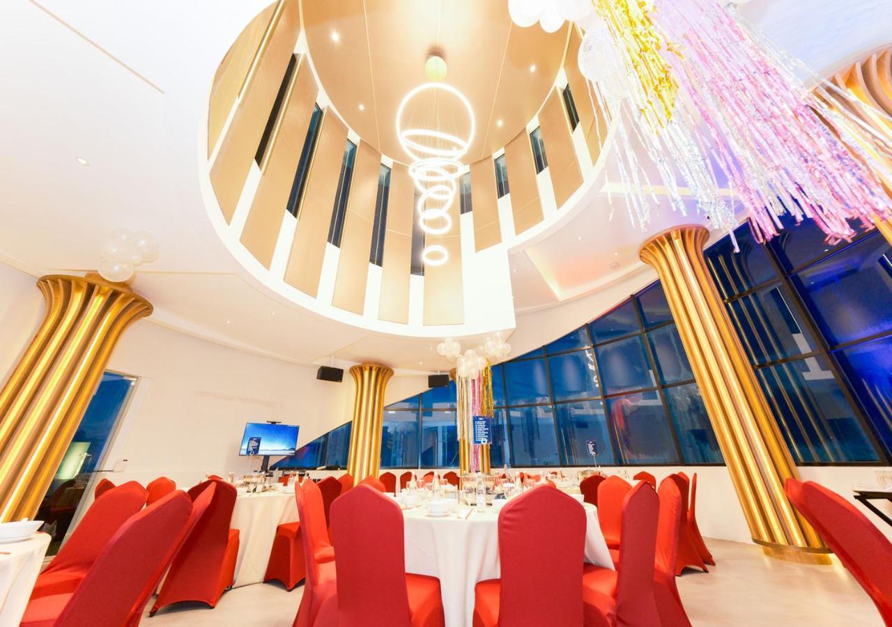 Pentacity Hotel Balikpapan Zewnętrze zdjęcie