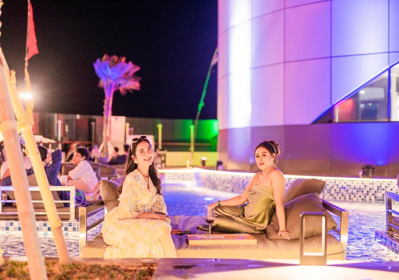 Pentacity Hotel Balikpapan Zewnętrze zdjęcie