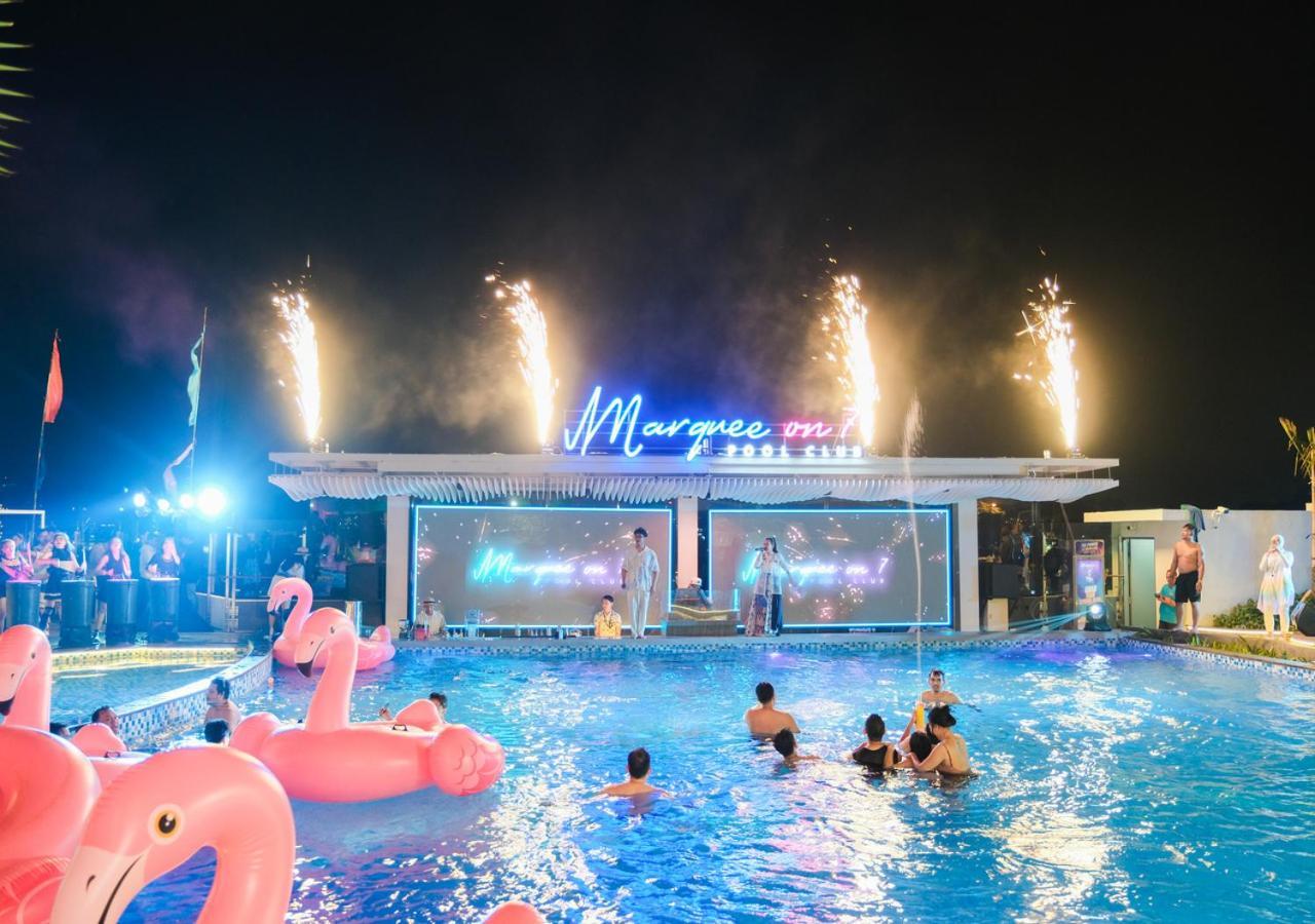 Pentacity Hotel Balikpapan Zewnętrze zdjęcie