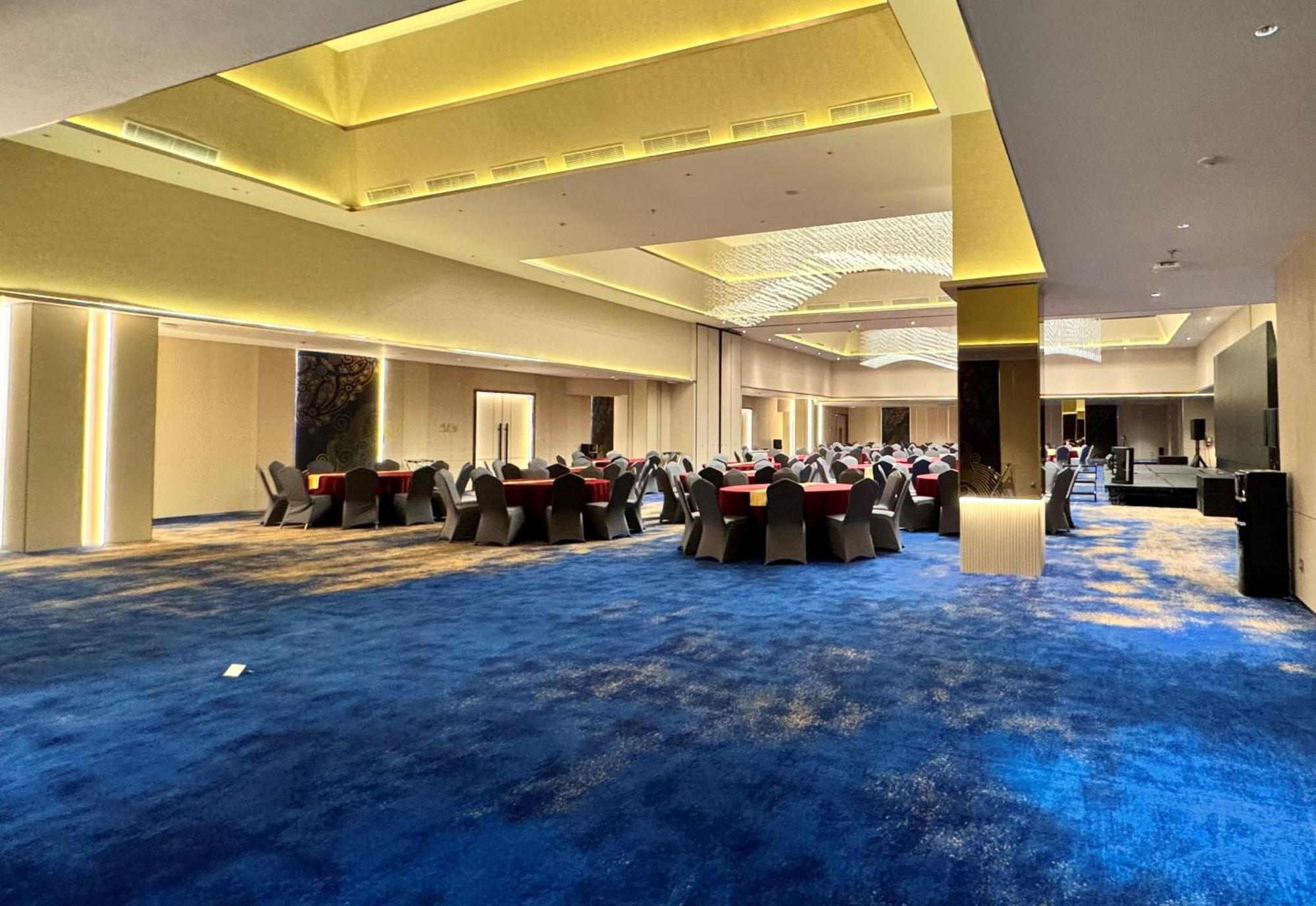 Pentacity Hotel Balikpapan Zewnętrze zdjęcie