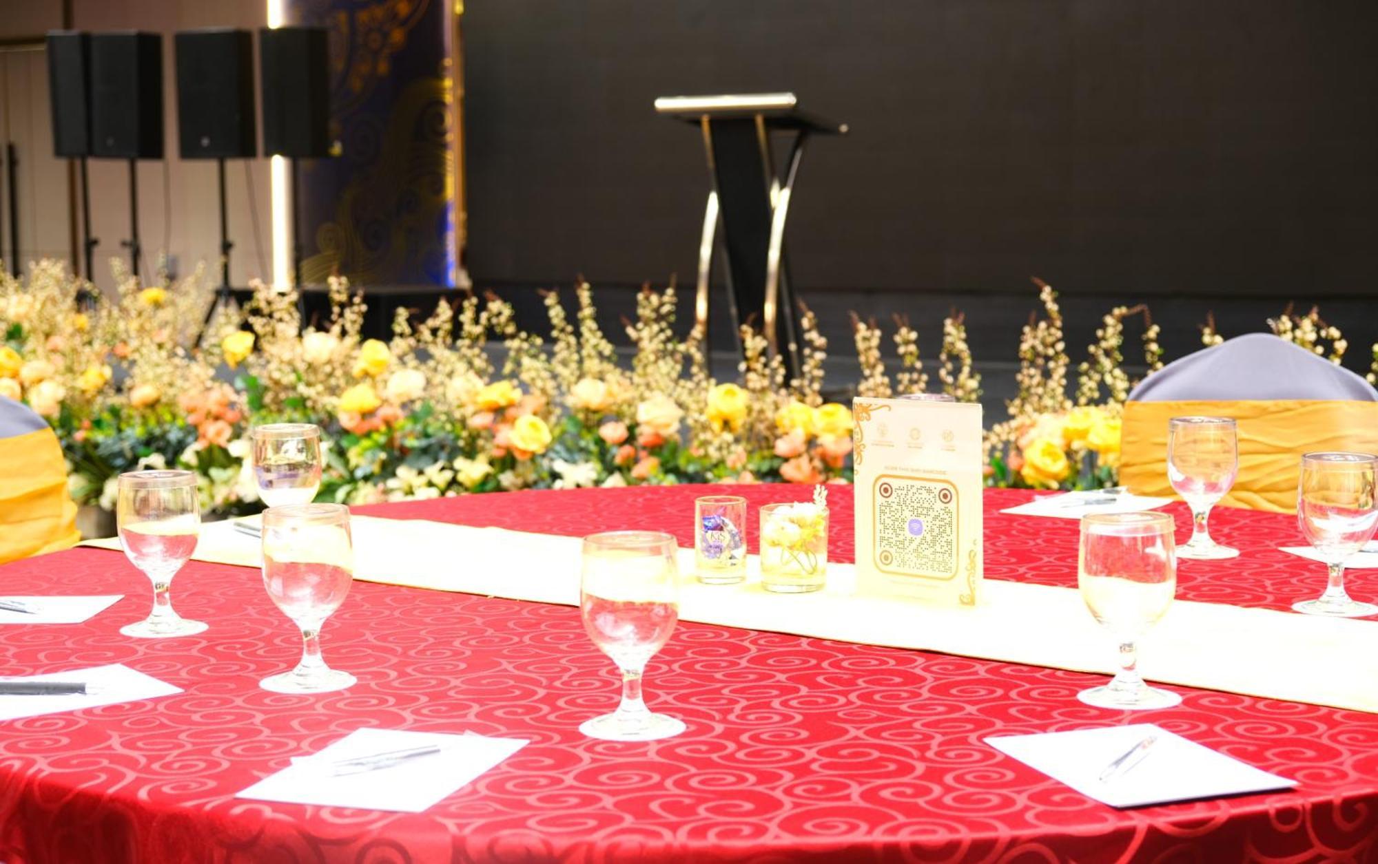 Pentacity Hotel Balikpapan Zewnętrze zdjęcie
