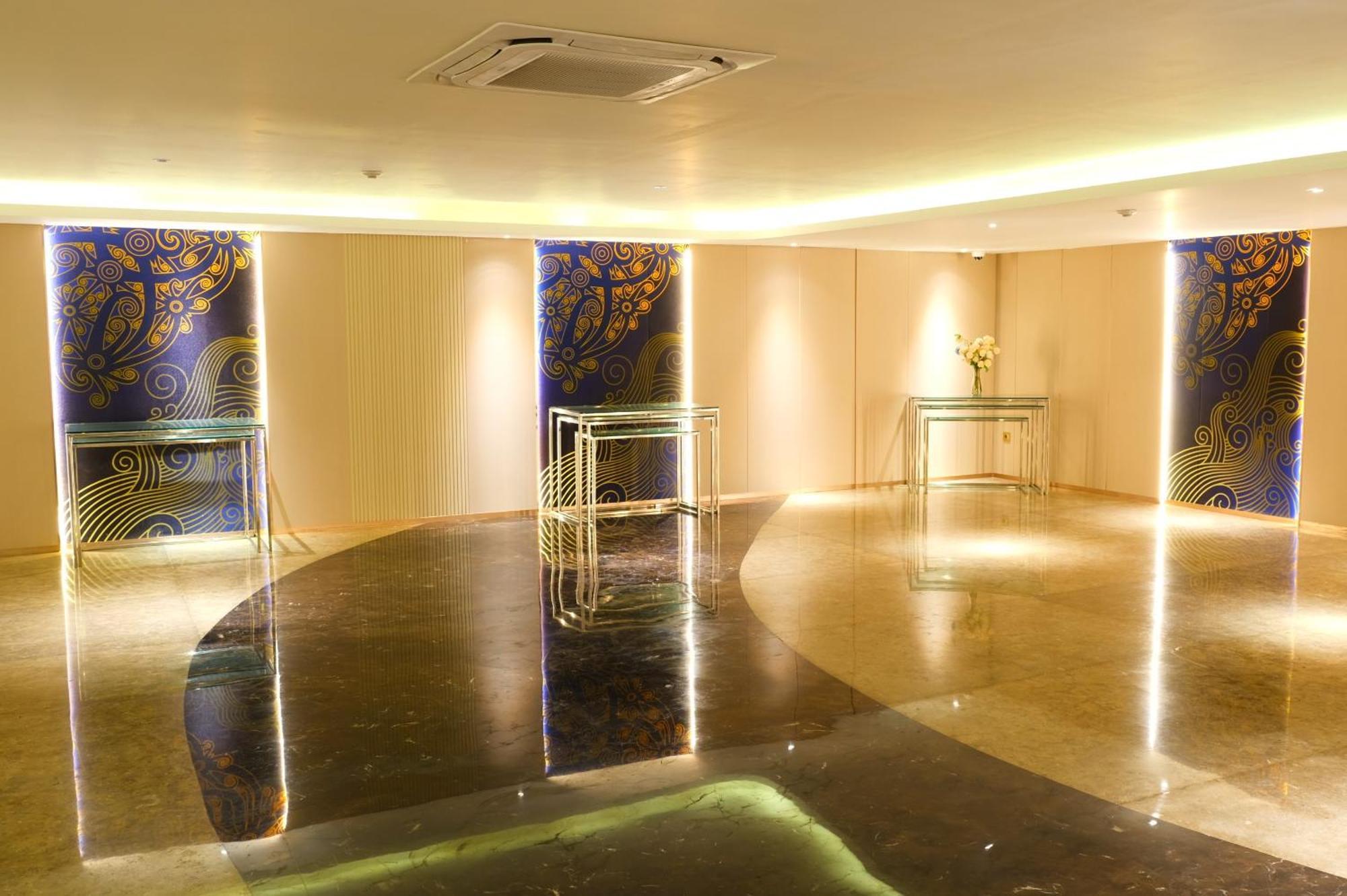 Pentacity Hotel Balikpapan Zewnętrze zdjęcie