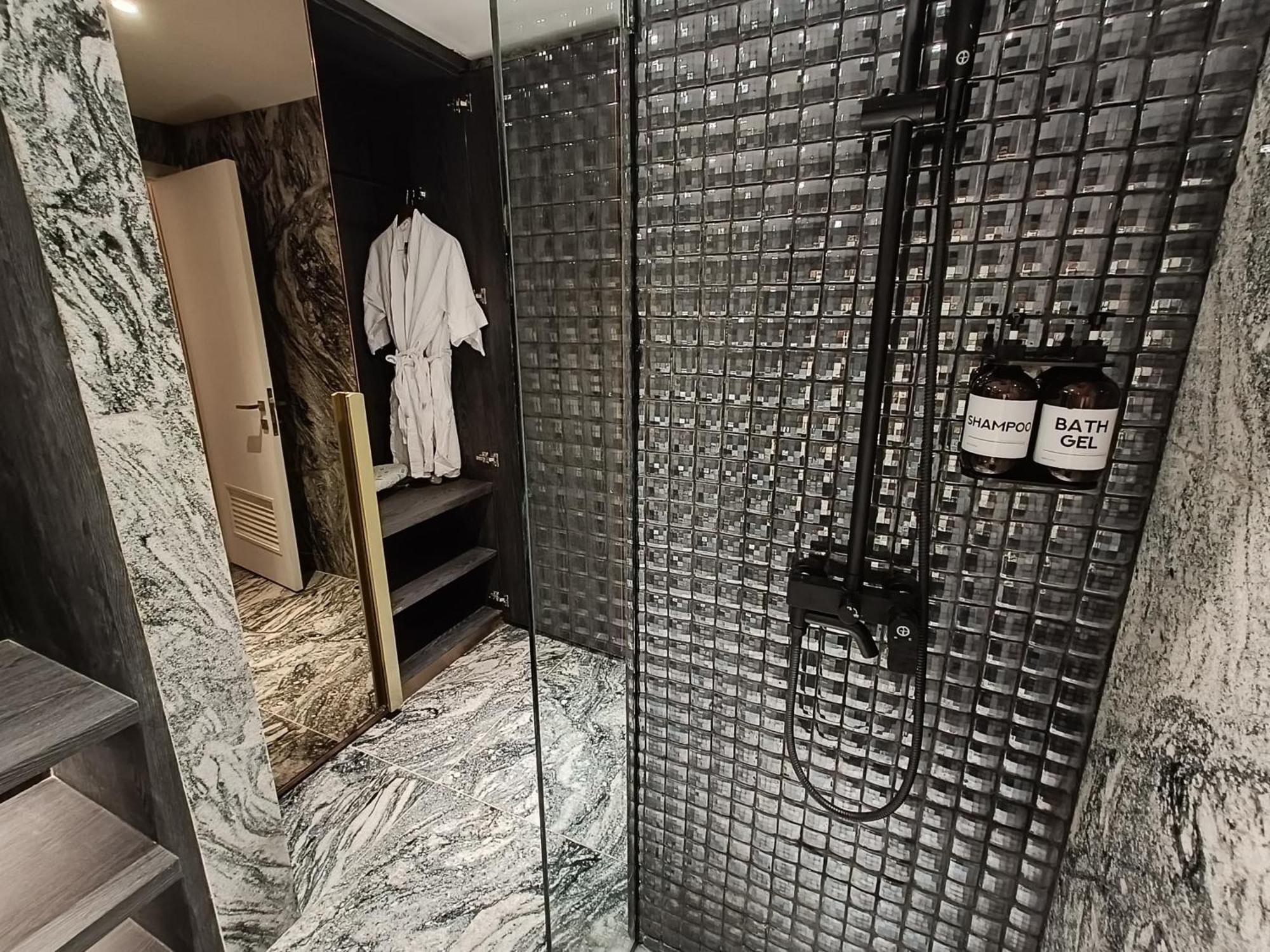 Pentacity Hotel Balikpapan Zewnętrze zdjęcie