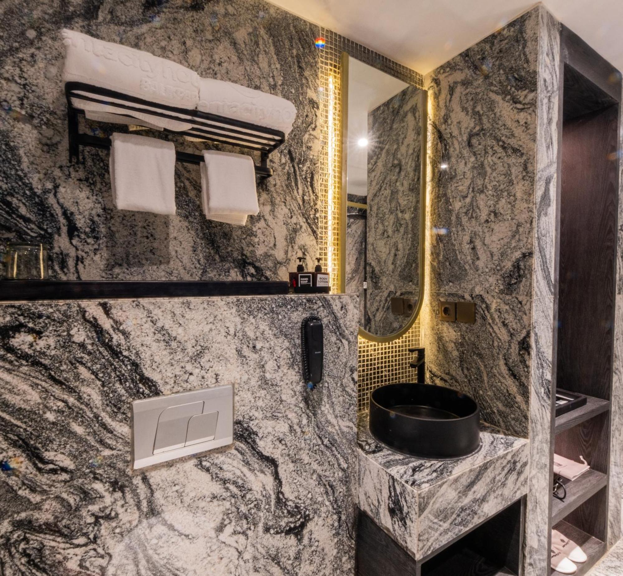 Pentacity Hotel Balikpapan Zewnętrze zdjęcie
